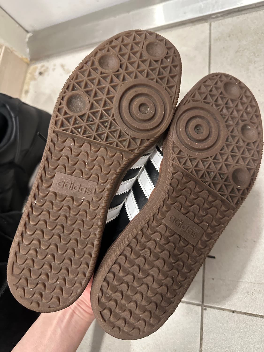 아디다스 삼바 비건 블랙 화이트 235 상품이미지5