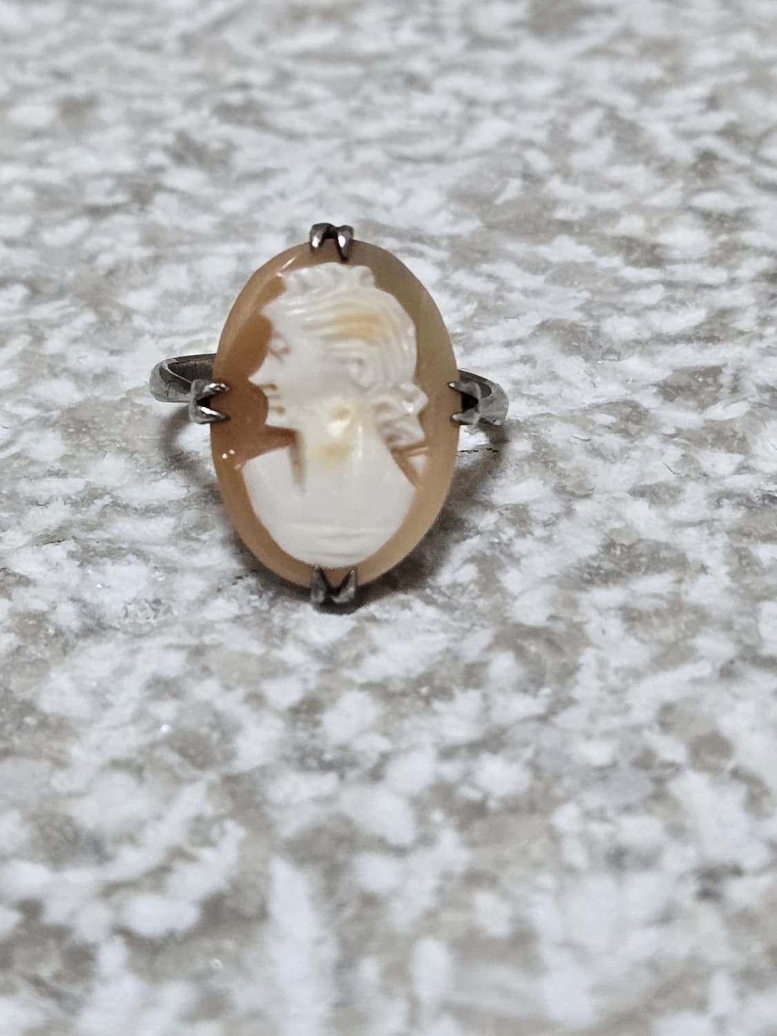 빈티지 쉘 카메오 실버 링
클래식 여성 초상 반지 14호 상품이미지1