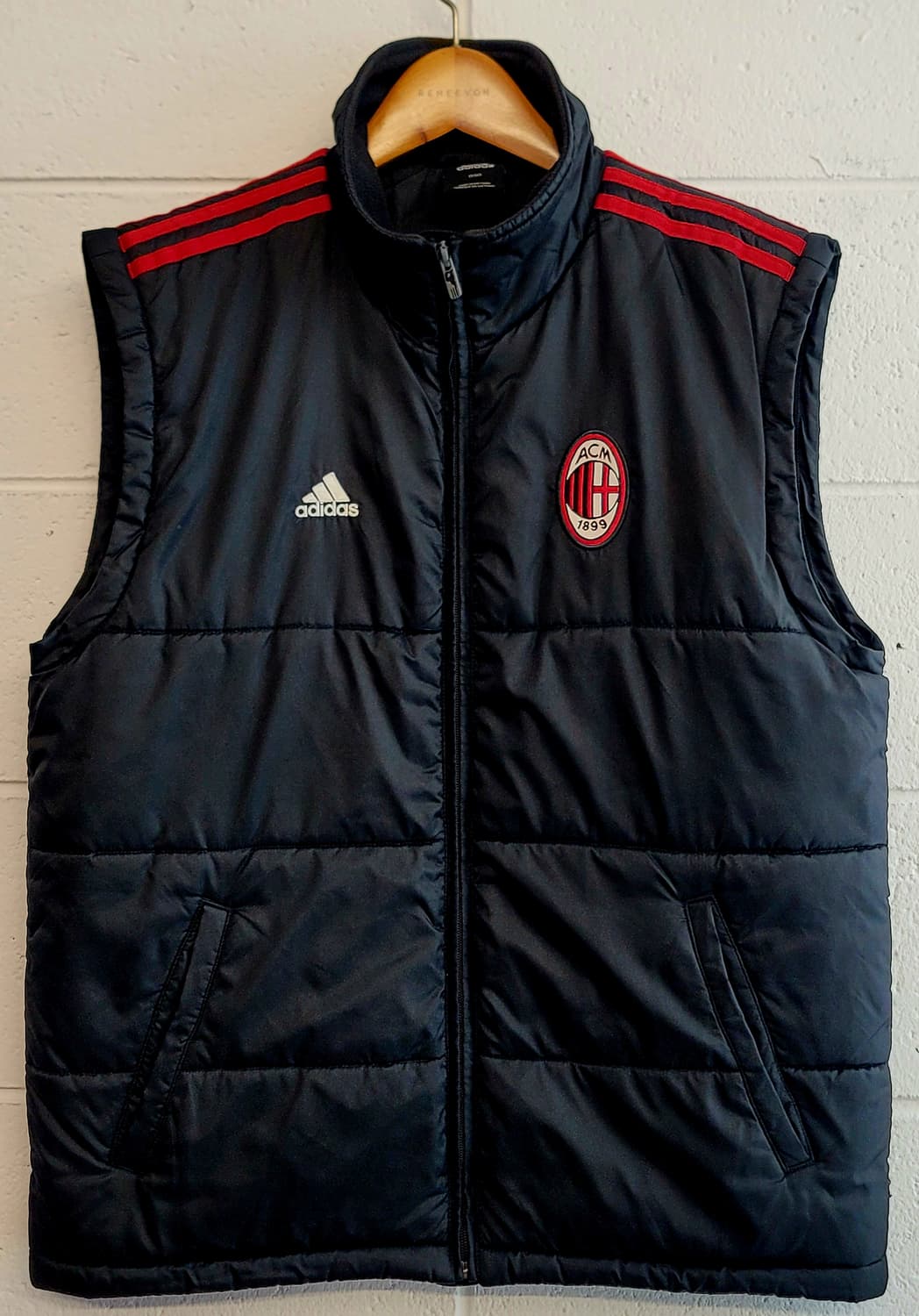 아디다스 AC밀란 패딩베스트(패딩조끼) 판매 상품이미지1
