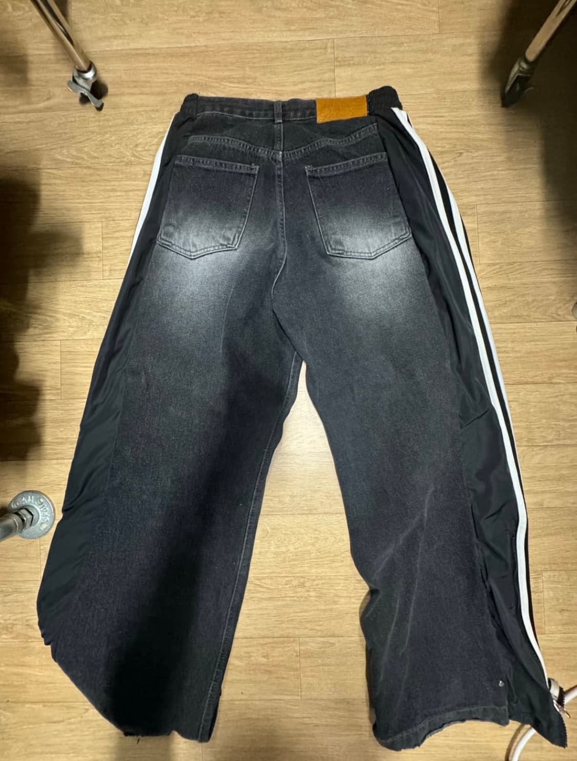 아이다스 청바지 리메이크 상품이미지2