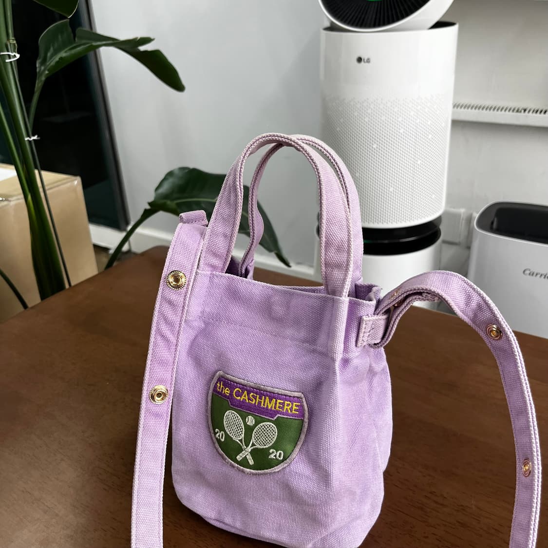 더캐시미어 캔버스 크로스백 상품이미지2