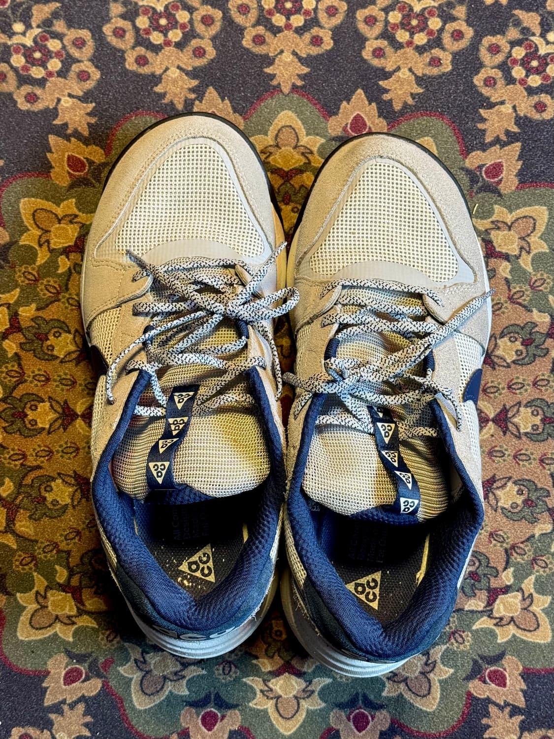 나이키 ACG 로우케이트 울프 트레일 스니커즈 상품이미지3