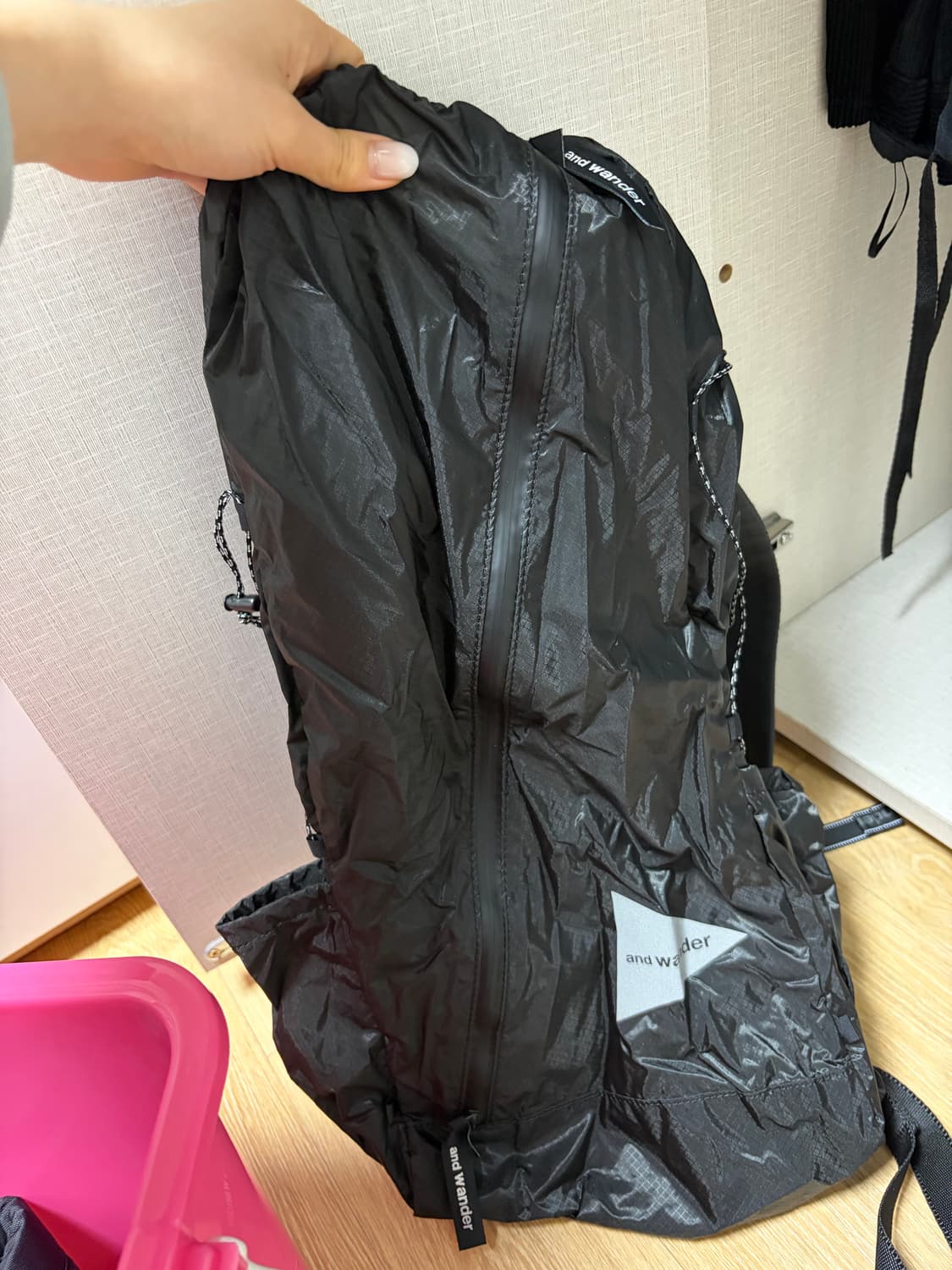 앤드원더 백팩 판매합니다 상품이미지1