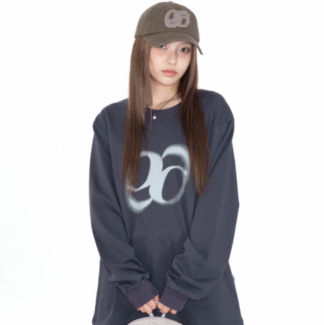 [M] 애즈온 베베 롱슬리브 차콜 긴팔 티셔츠 상품이미지4