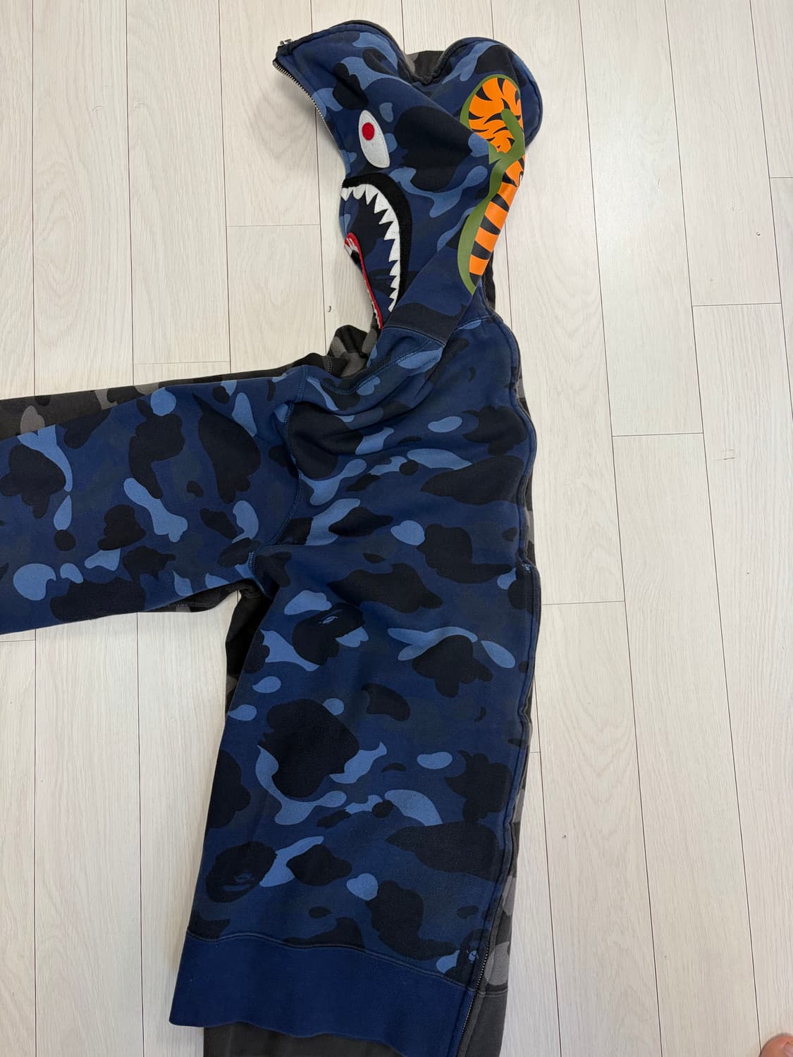 베이프 샤크후드 아수라 청흑 2xl 상품이미지2