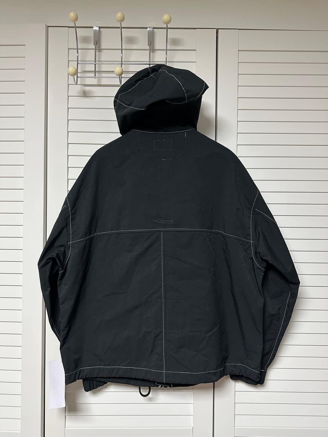 카브엠트(CAVEMPT) 블랙 후드파카 상품이미지2