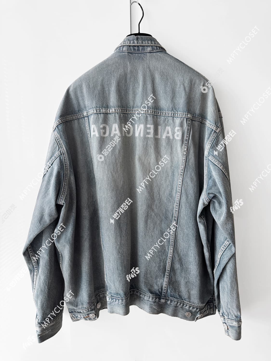 발렌시아가 미러 로고 재패니스 데님 트러커 자켓 상품이미지3