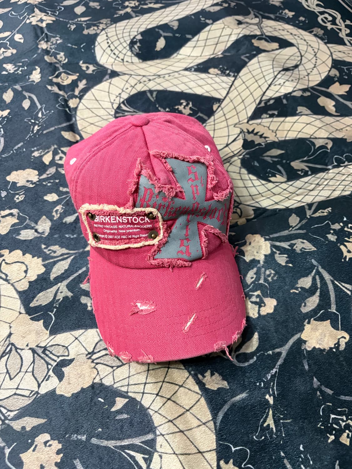 Birkenstock Distressed cross Cap  상품이미지1
