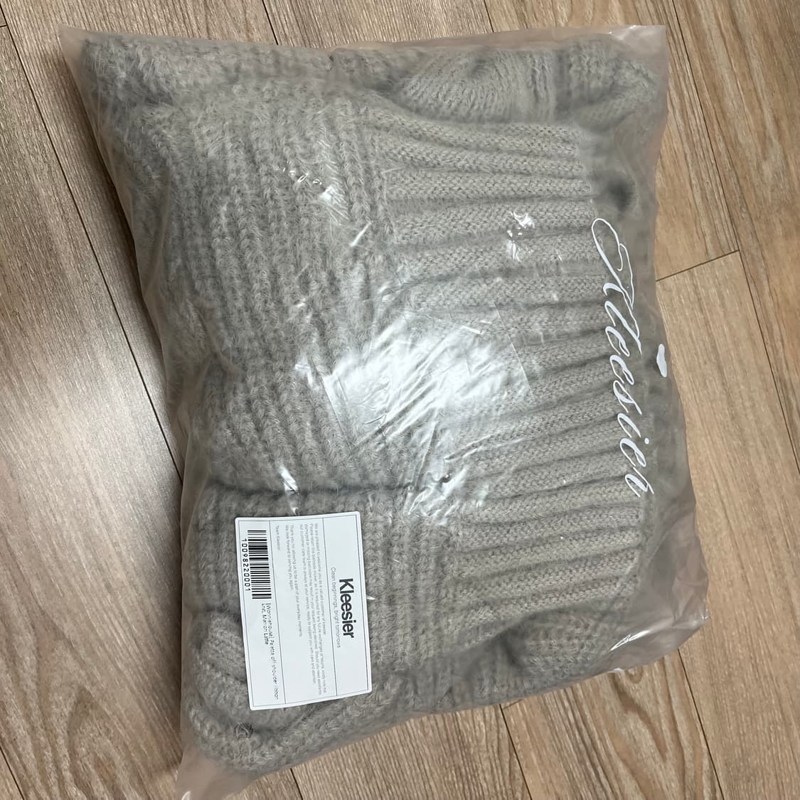 클리시어 워니하우스 팔레트 오프숄더 니트 마롱라떼 상품이미지2