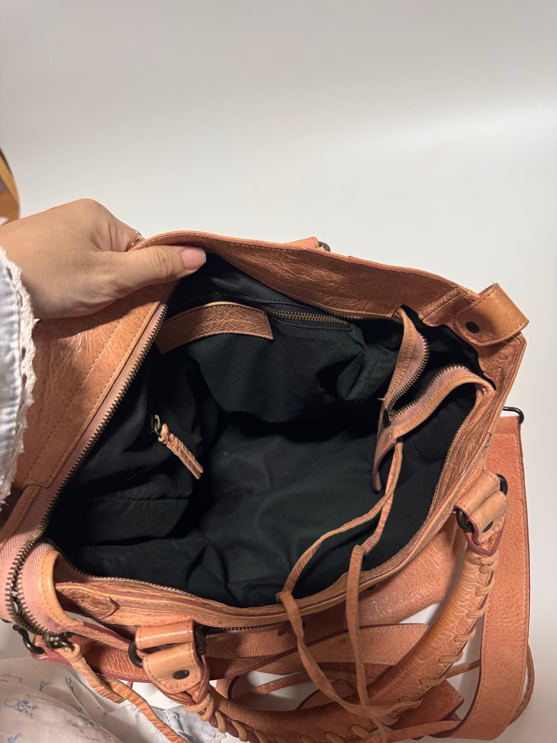 발렌시아가 시티 토트백 핑크 상품이미지5