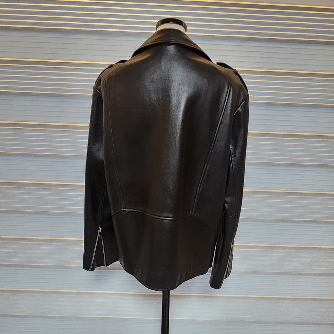 《새상품》STUDIO LAP 양가죽 라이더 자켓 상품이미지6