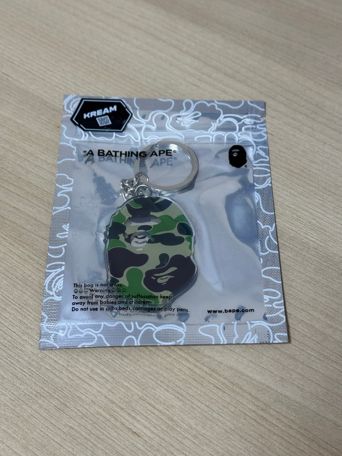 [미개봉 새상품] 베이프 BAPE 카모 Green Ape Head 키링 상품이미지1