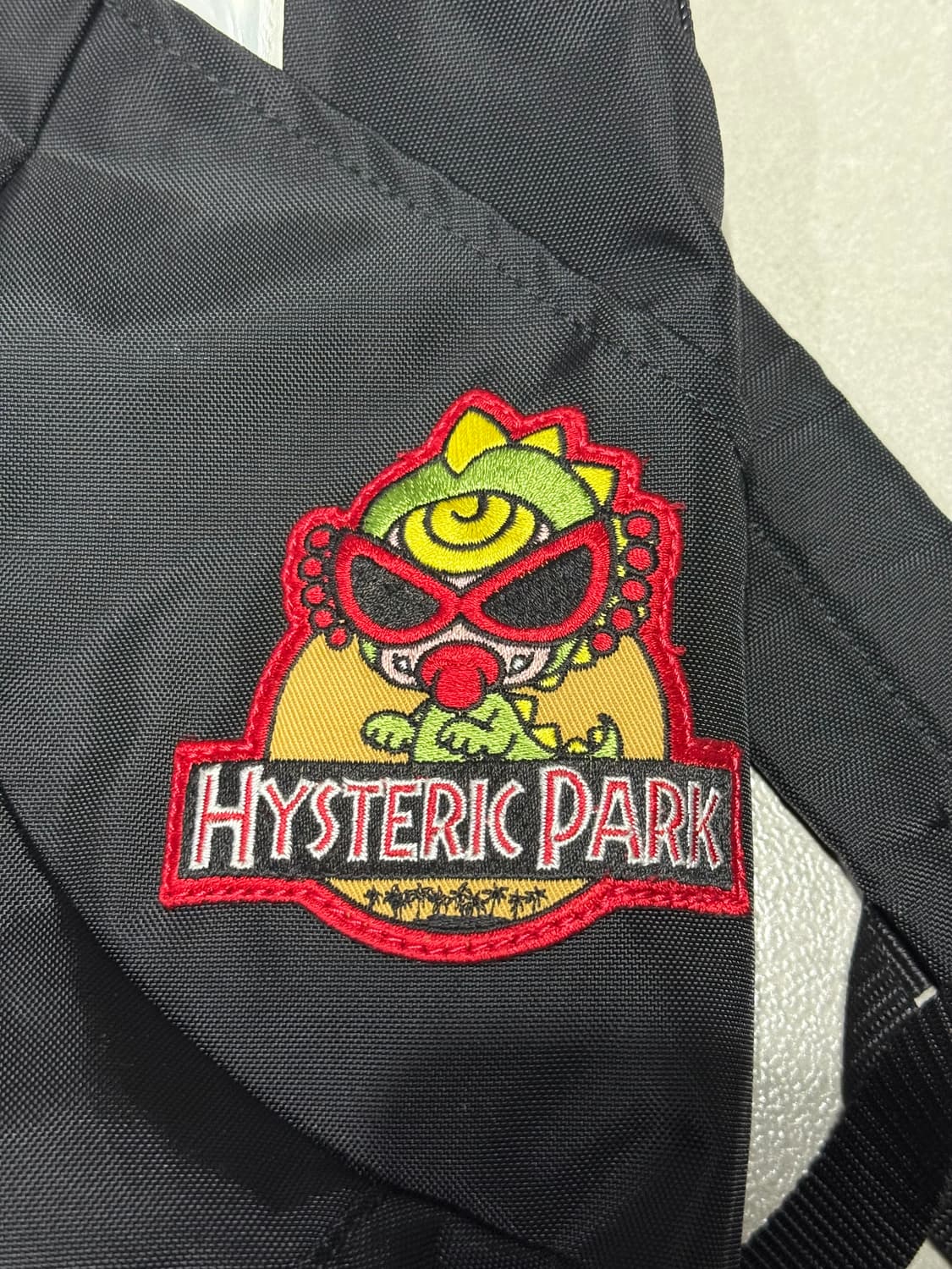 히스테릭 글래머 아카이브 공룡 디테일 중형 백팩 가방 상품이미지3