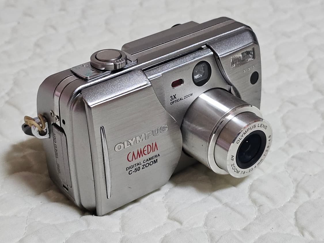 올림푸스 CAMEDIA C-50 ZOOM 디지털카메라 상품이미지2