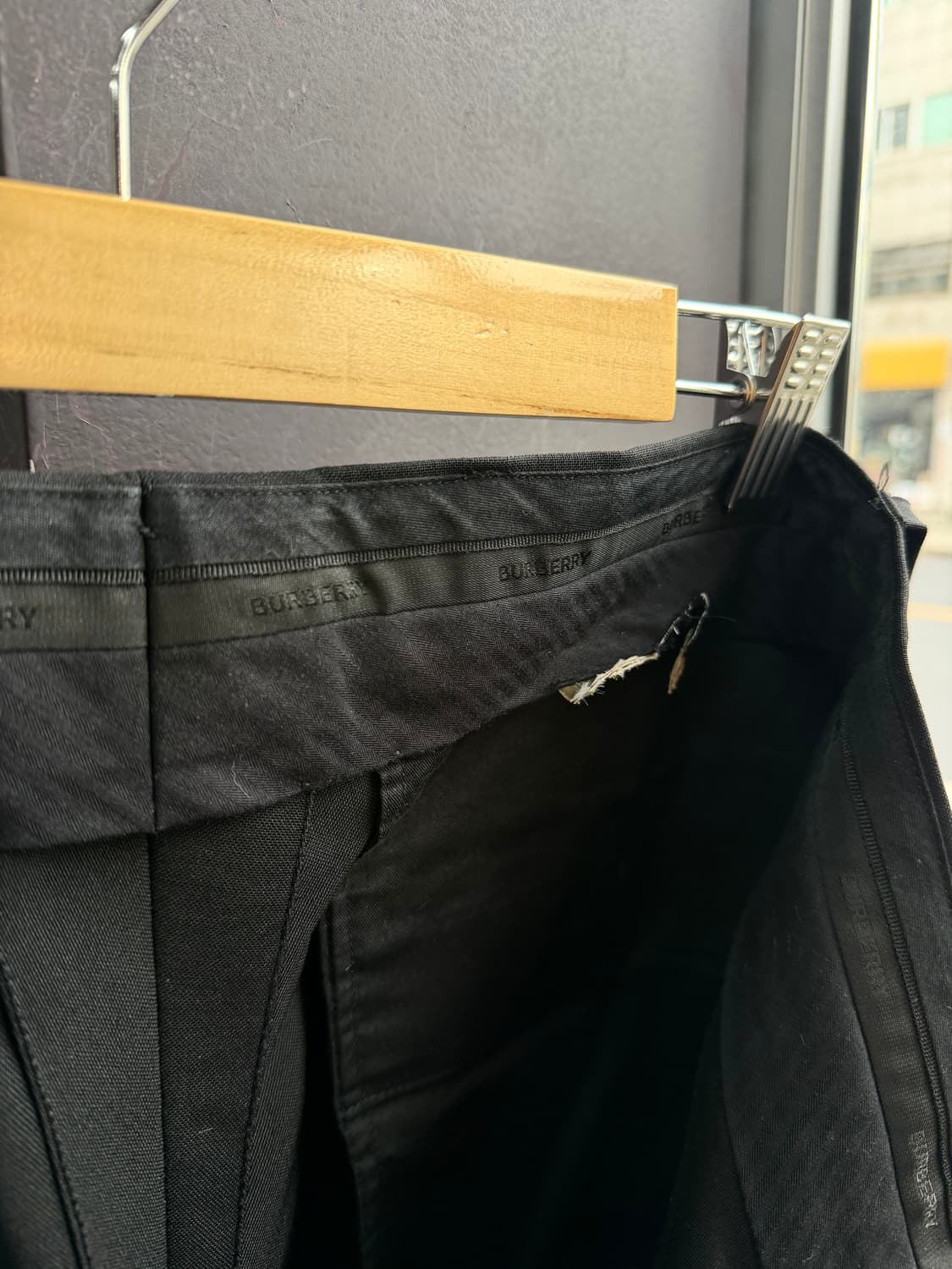 36/ 버버리 신형 테일러드 슬랙스 팬츠 상품이미지6