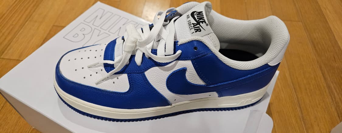 나이키 에어포스1 바이유 제품입니다. 상품이미지5