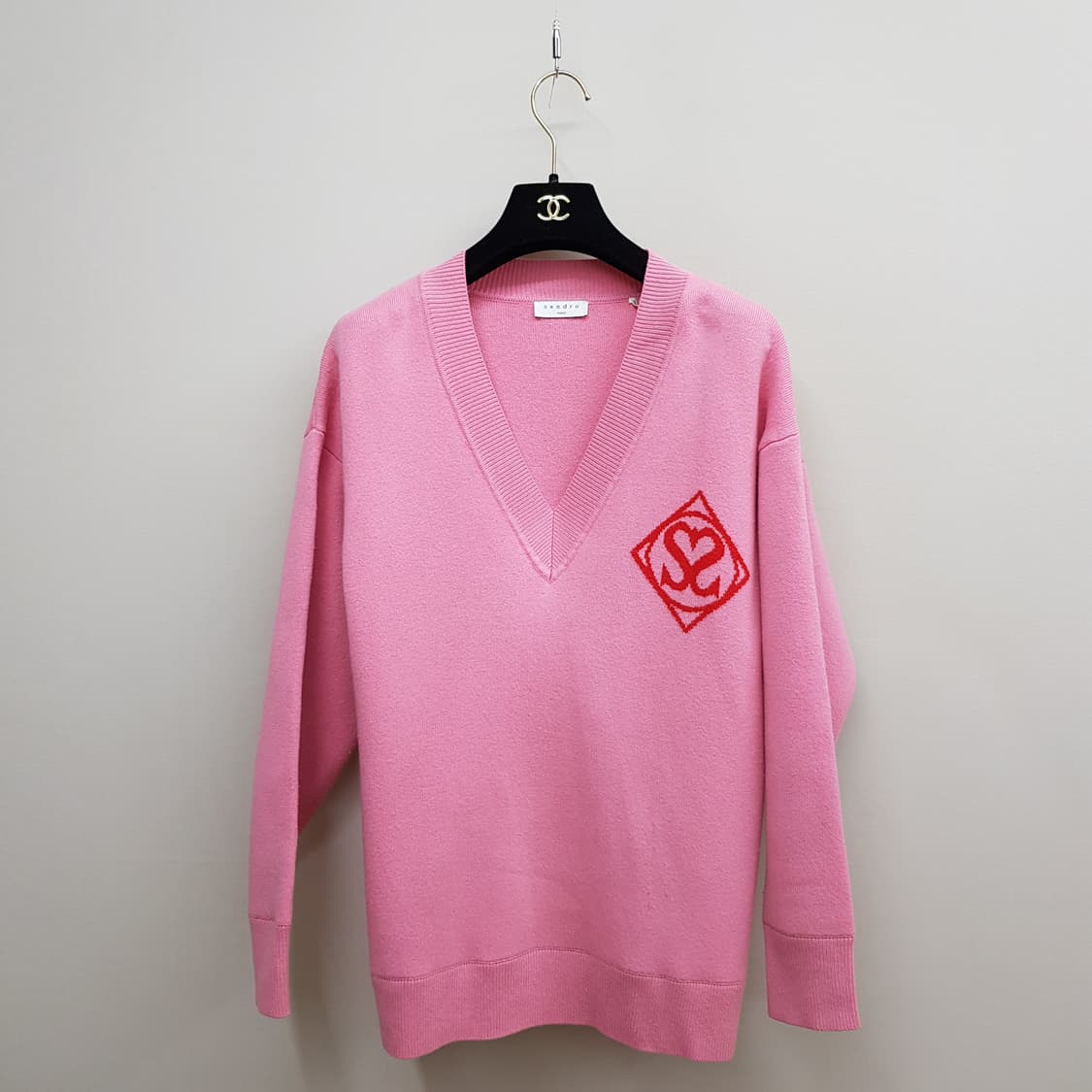 산드로 SANDRO 브이넥 로고 니트 1사이즈 상품이미지2