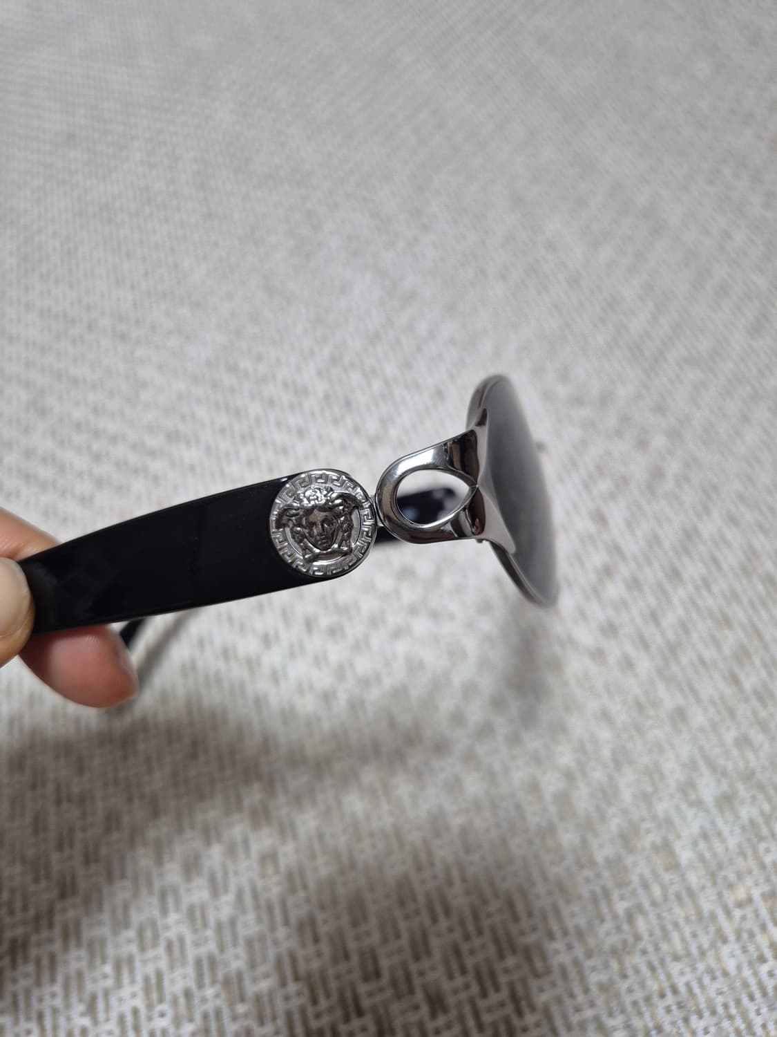 (정품) 지아니 베르사체 메두사 선글라스 블랙 90s 선글라스 상품이미지2