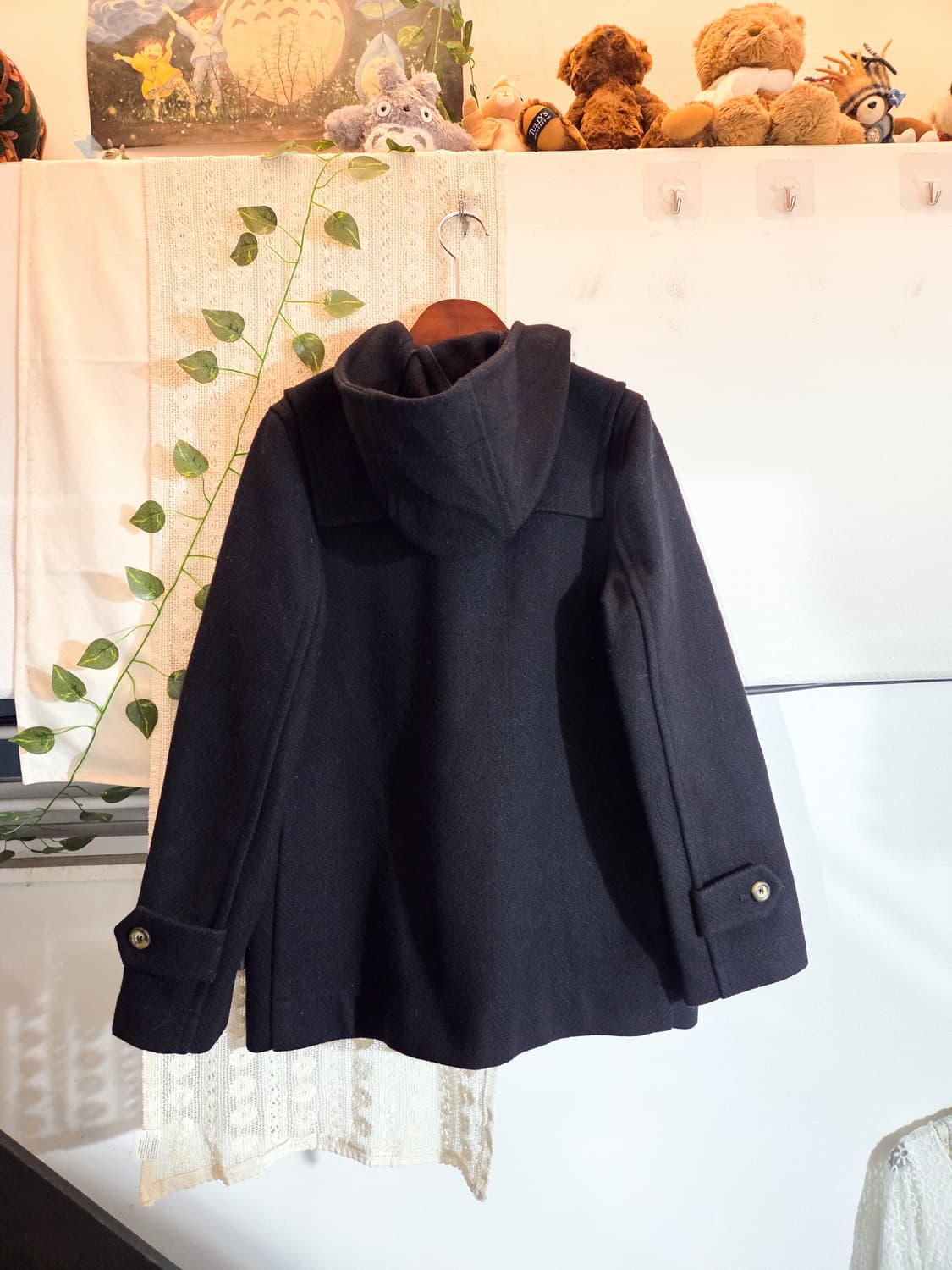 블랙 울 떡볶이 코트 상품이미지4