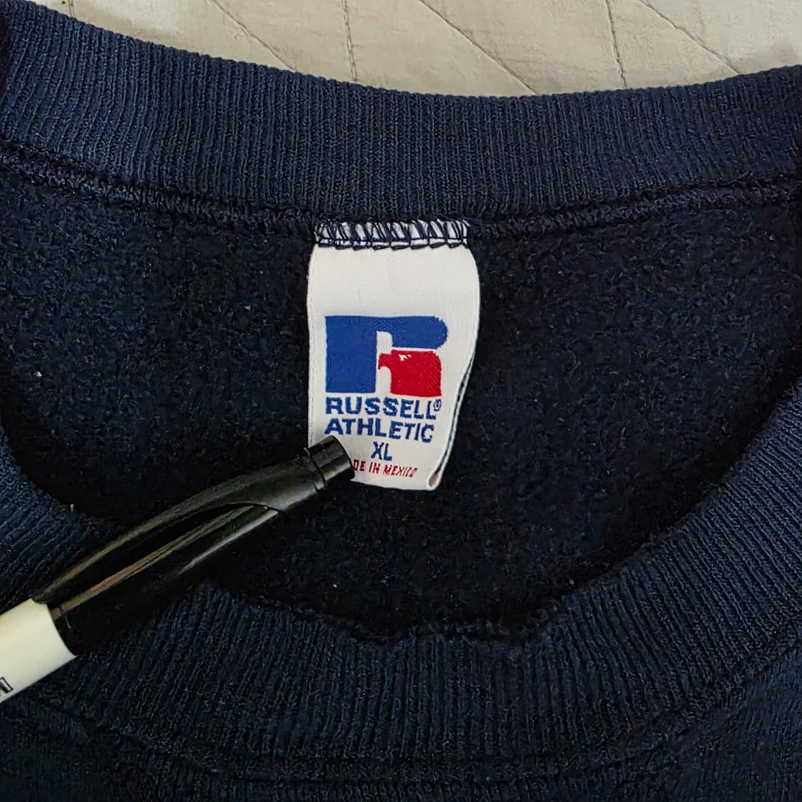 [XL] 90s 빈티지 러셀 네이비 더티 페이드 트래쉬드 맨투맨 스웻 상품이미지8