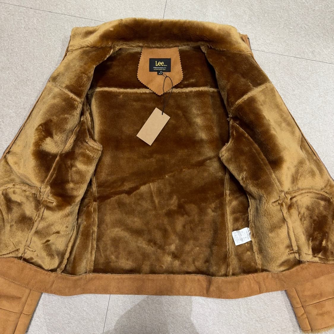 여성 폴리 스웨이드 무스탕 자켓 상품이미지3