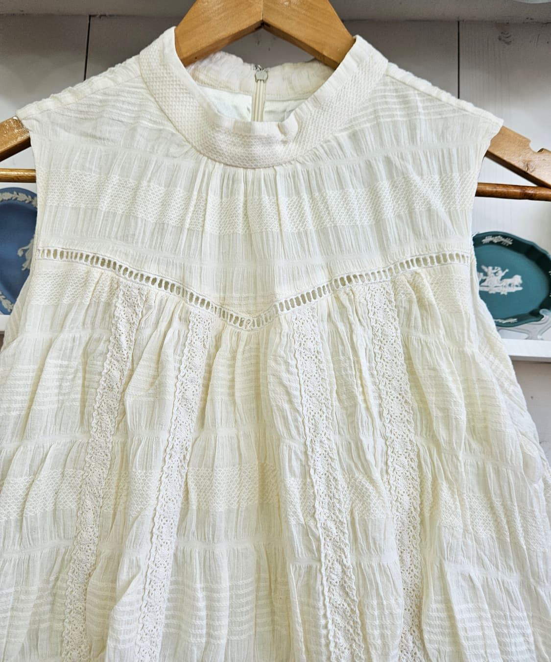 dazzlin 코튼 레이스 티어드 점프수트 상품이미지3