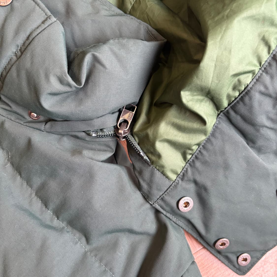 파타고니아 그린 다운 드리프트 후디드 자켓(탈부착) 상품이미지7