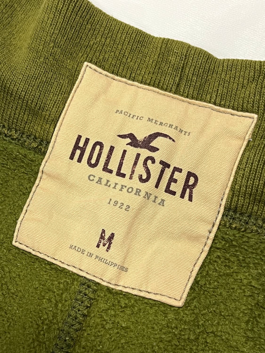 (M) 홀리스터 스웻 숏팬츠 올리브 상품이미지3