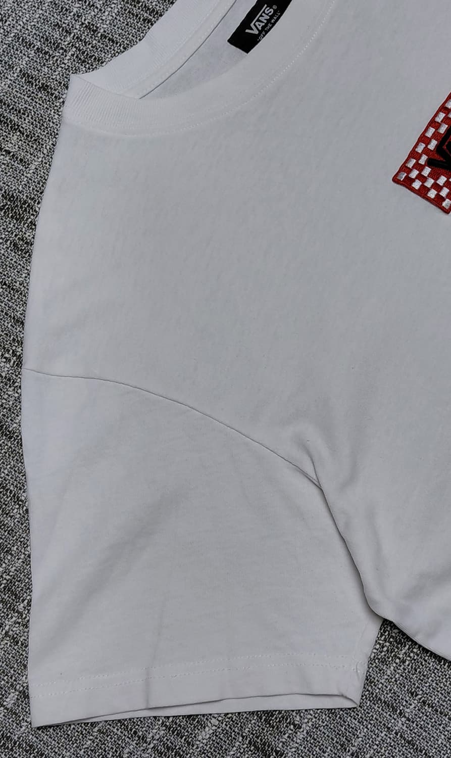 [L] Vans 체커보드 레드 박스로고 자수 반팔 티셔츠 (화이트) 상품이미지2