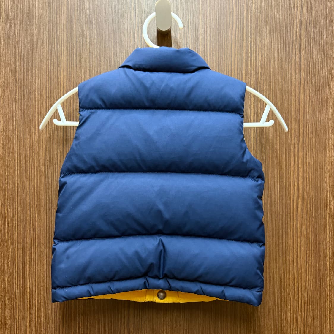 랄프로렌 폴로 양면 패딩조끼 24m 상품이미지2