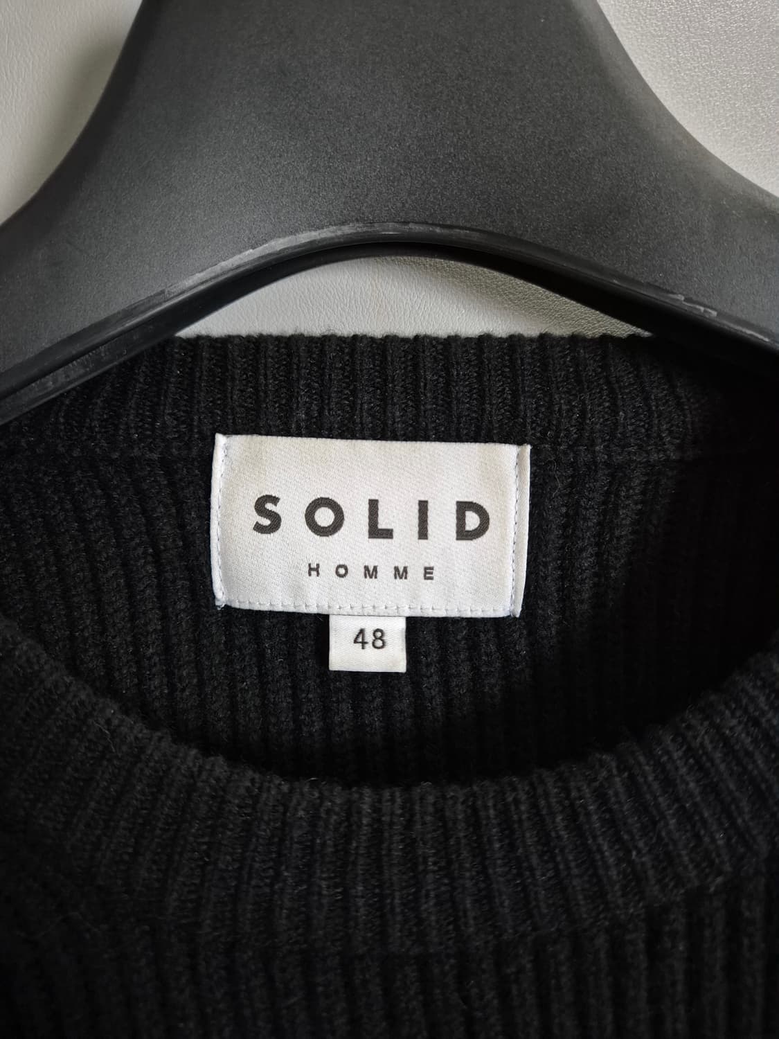 솔리드옴므 울 라운드 니트 48 블랙 상품이미지3
