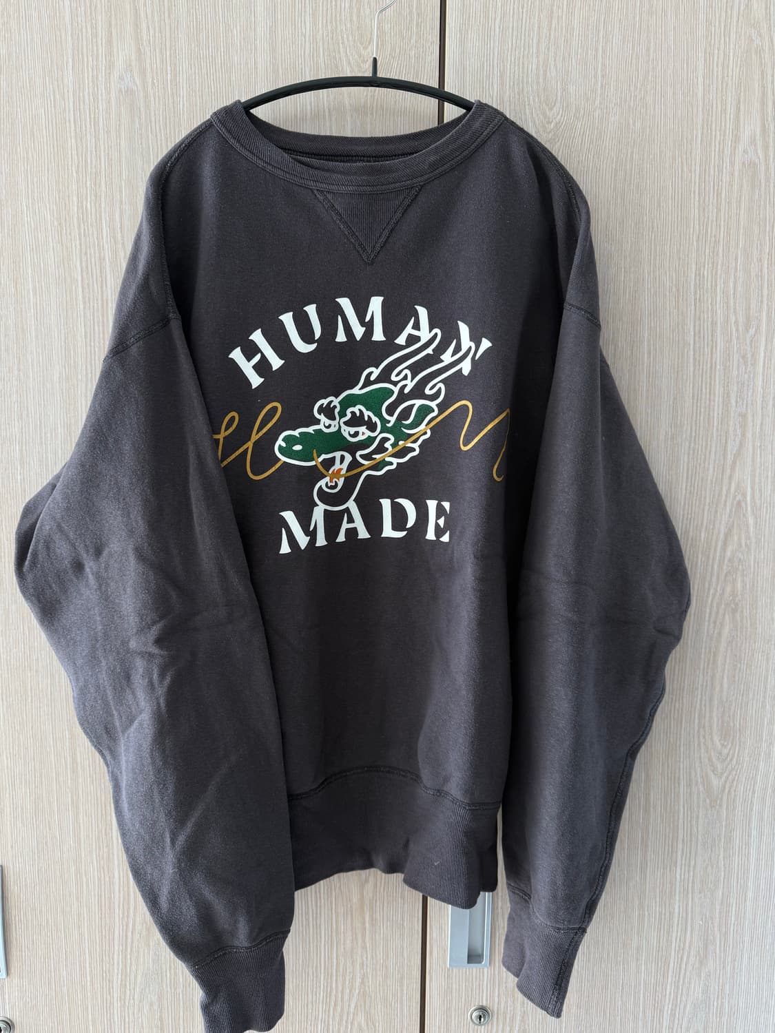 휴먼메이드 맨투맨 상품이미지1