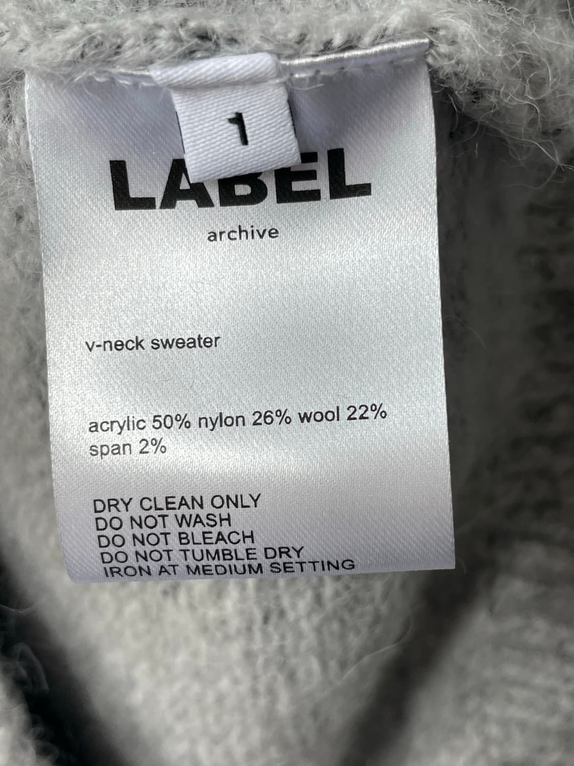 라벨아카이브 v- nack sweater 새상품 상품이미지8
