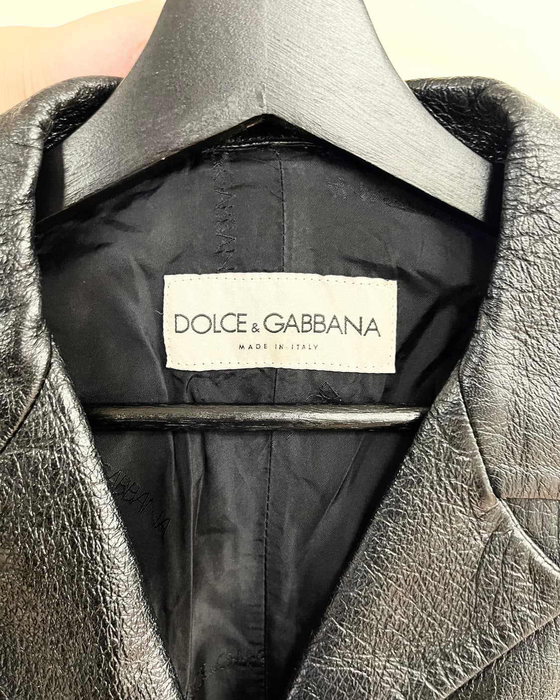 돌체 엔 가바나 블랙 리얼레더 트렌치코트 상품이미지7