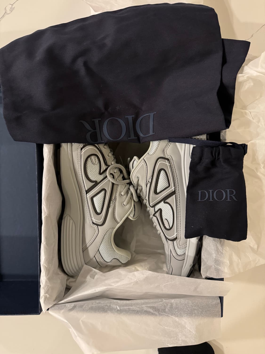 디올 B30 스니커즈 그레이43(275-280) 판매합니다 상품이미지7