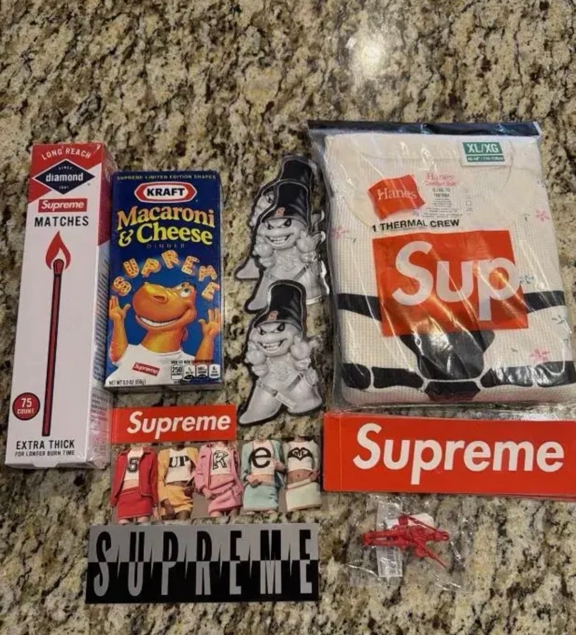 [XL] 슈프림 헤인즈 본즈 써멀 크루 플로럴 (1개입) - 25FW 상품이미지2