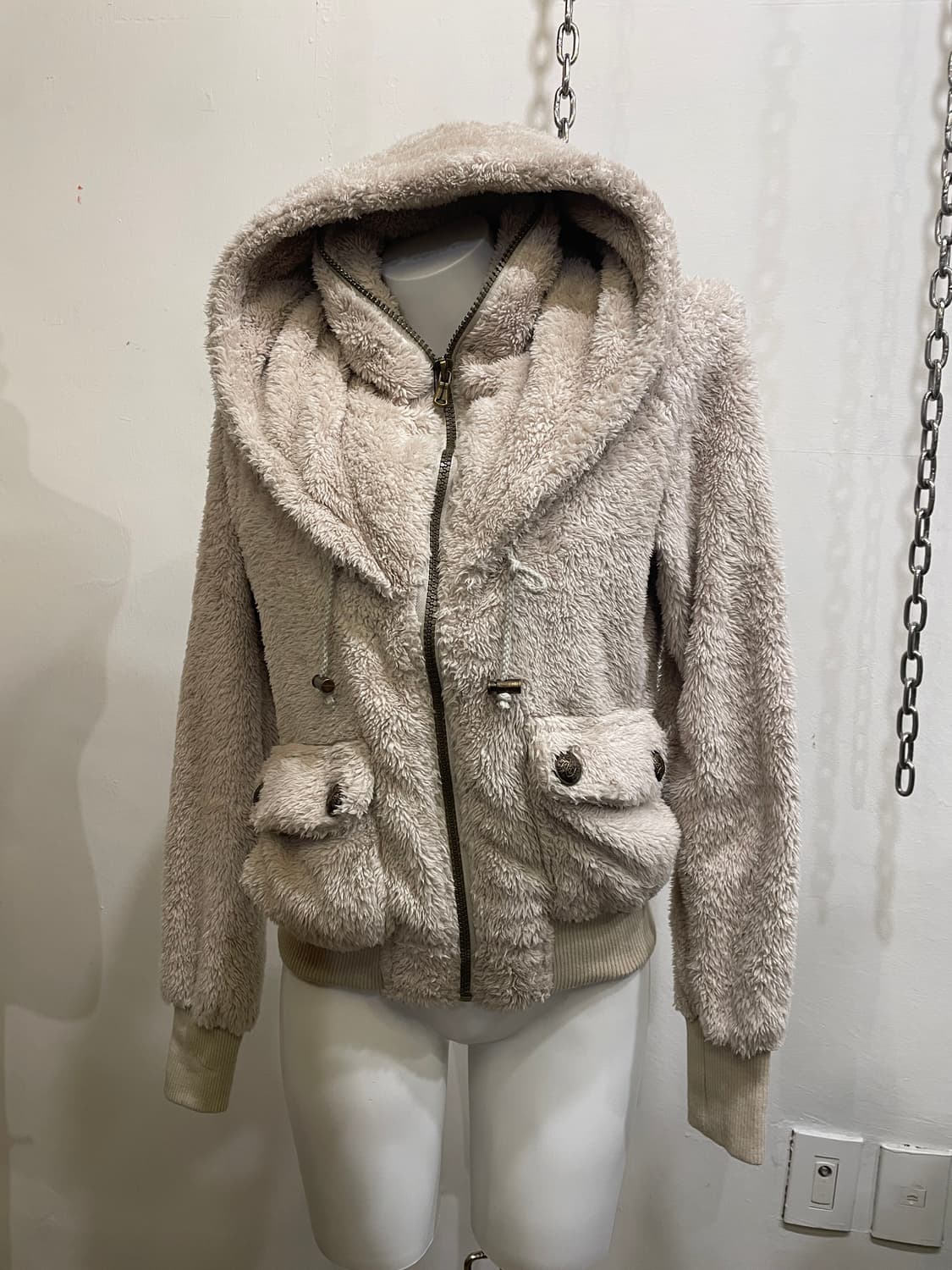 음각 버튼 베이지 플리스 집업 y2k 모리 상품이미지1