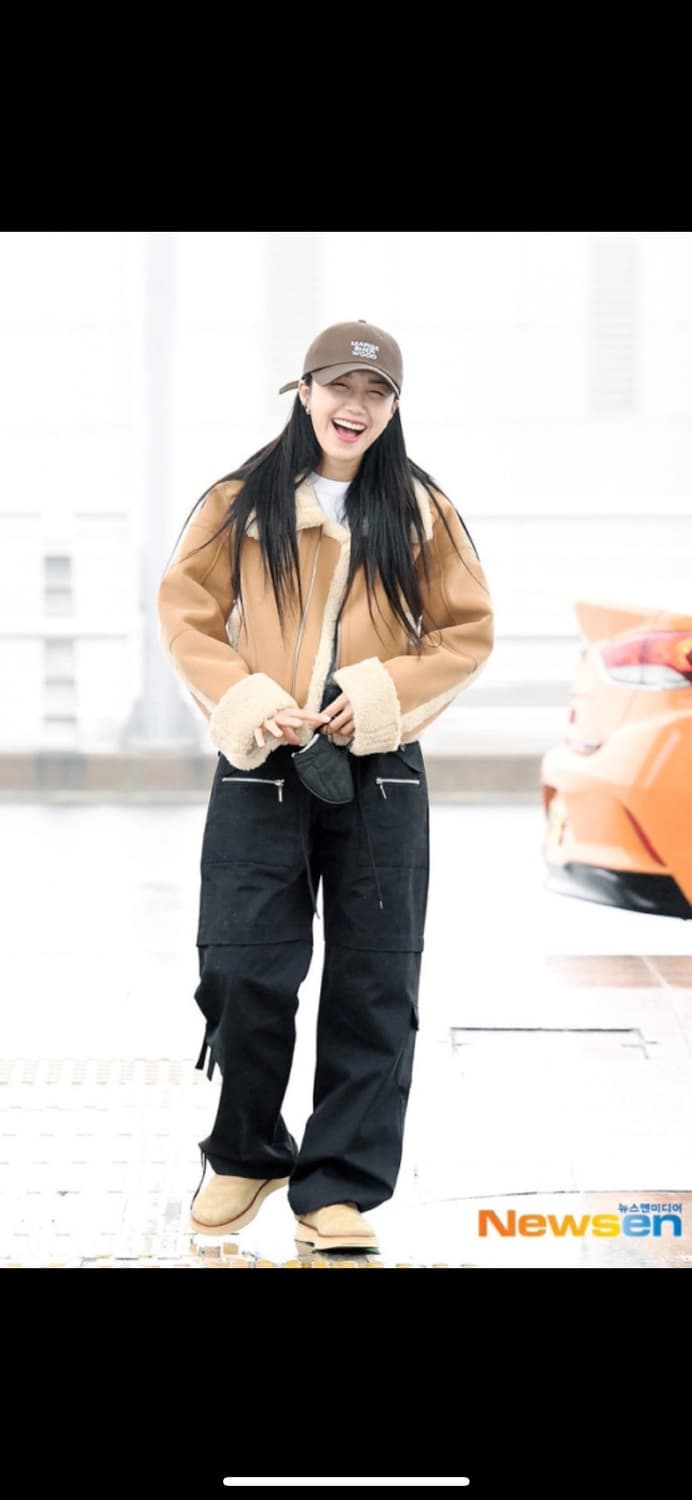 리메크 무스탕 (정은지 착용) 상품이미지2