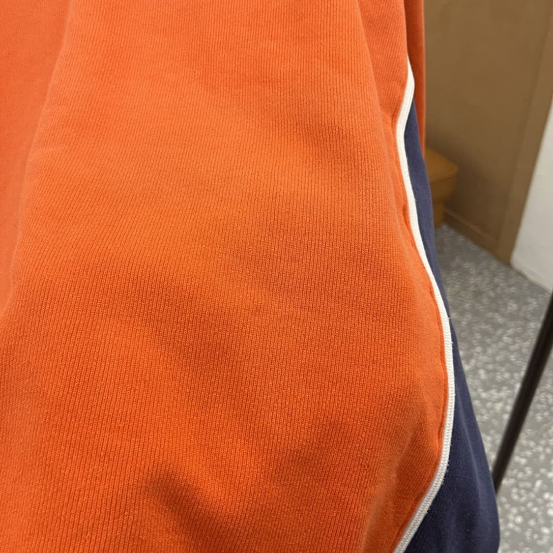 나이키 90s 베스킷볼 헤비 브이넥 약기모 긴팔티 105 C05648 상품이미지8