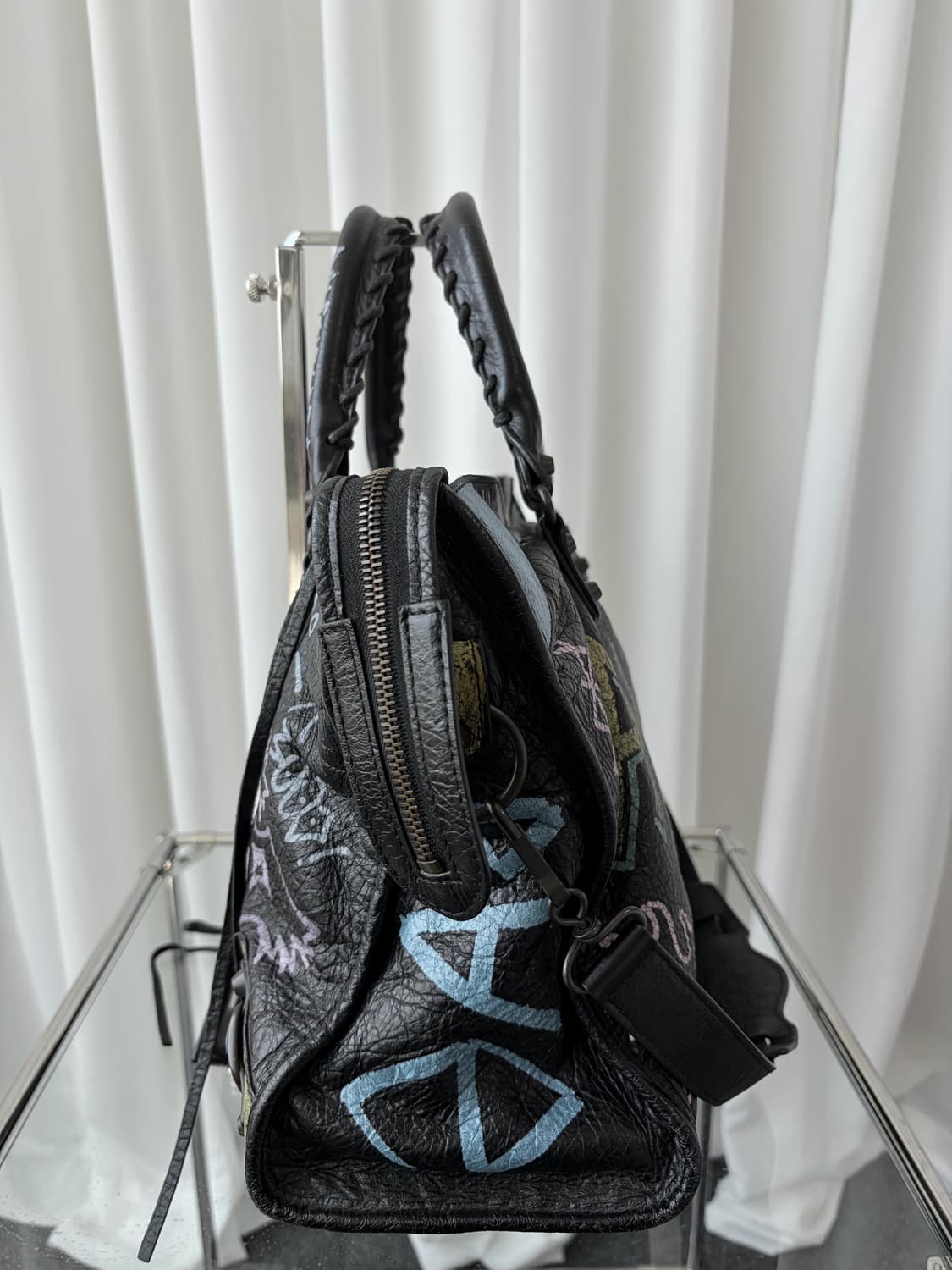 발렌시아가 그래피티 시티 모터백 블객 상품이미지7