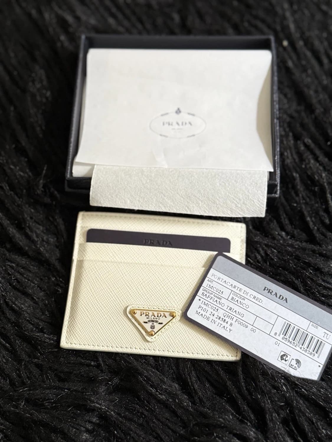 프라다 지갑 PRADA Saffiano Leather CardHolder 상품이미지4