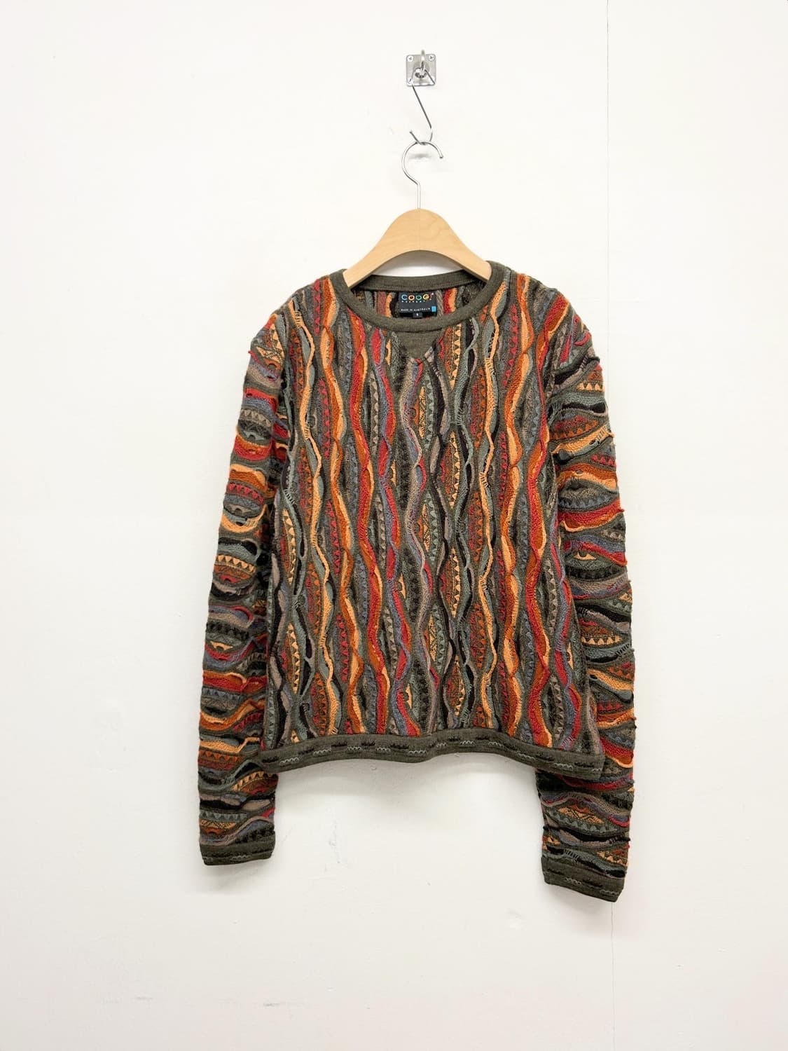 COOGI 쿠지 니트 스웨터 멀티컬러 상품이미지1