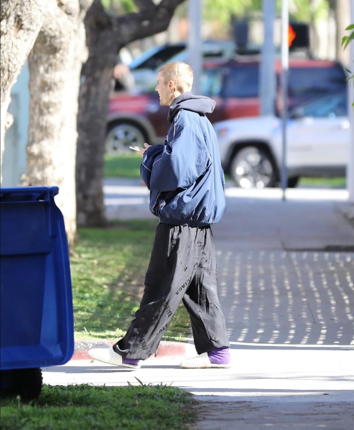 발렌시아가 루프 아이콘 트랙 자켓 s 상품이미지3