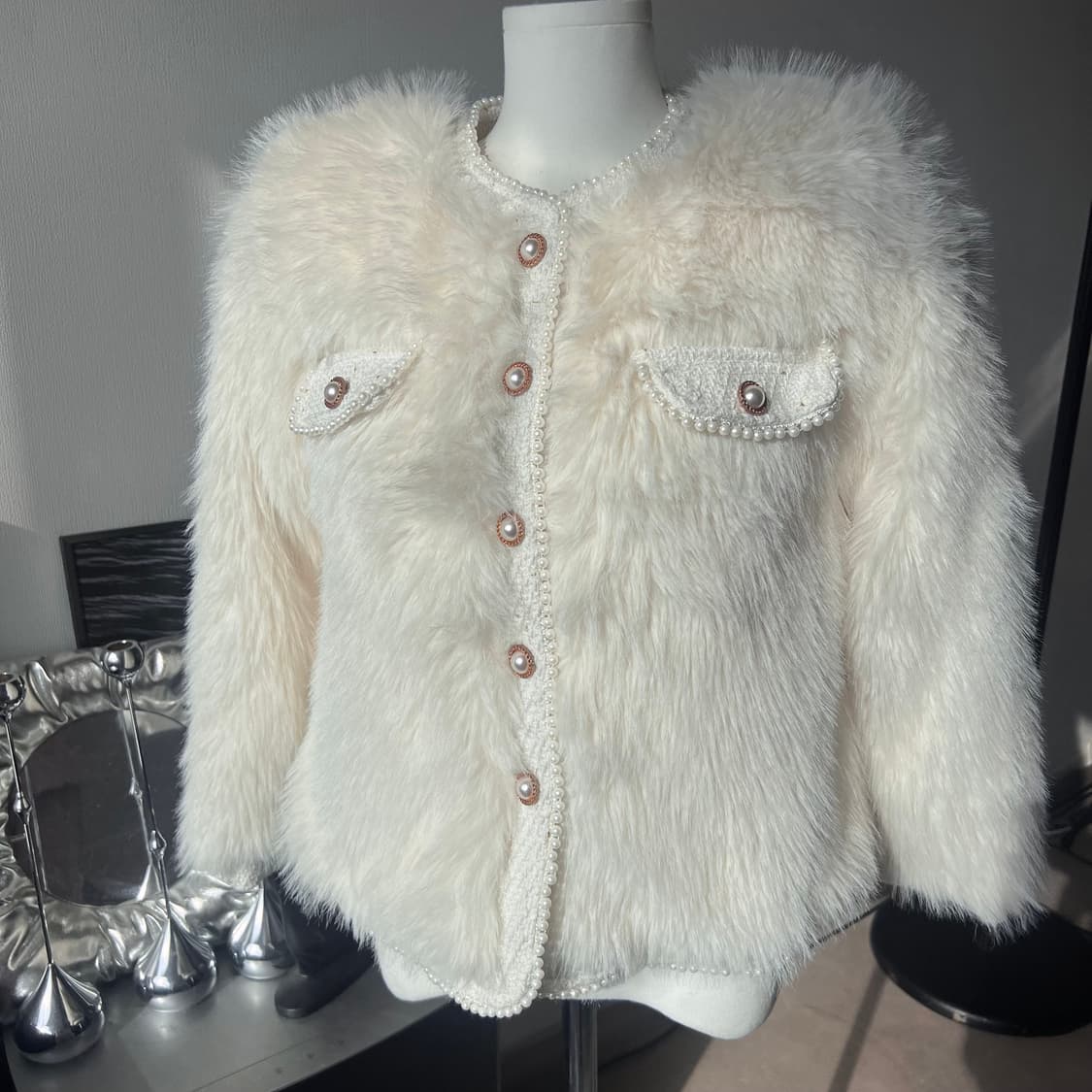 [새상품]아이보리 진주 트위드 레이어드 퍼자켓 상품이미지4