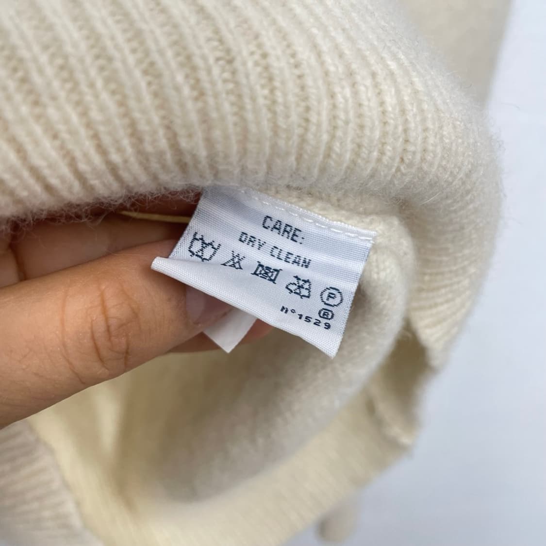랄프 로렌 RALPH LAUREN 브이넥 메리노울 앙고라 니트 S  상품이미지3