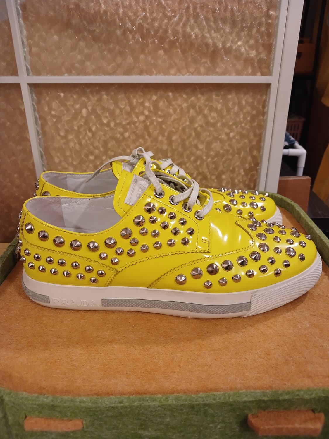 프라다 정품 여성 스니커즈 38 사이즈 상품이미지2