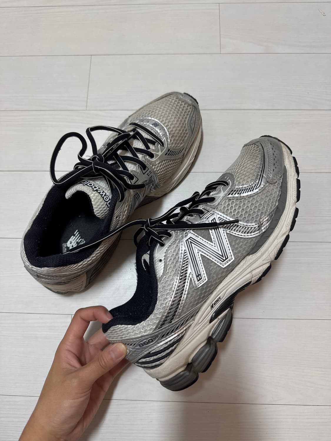 뉴발란스 860 V2 상품이미지3