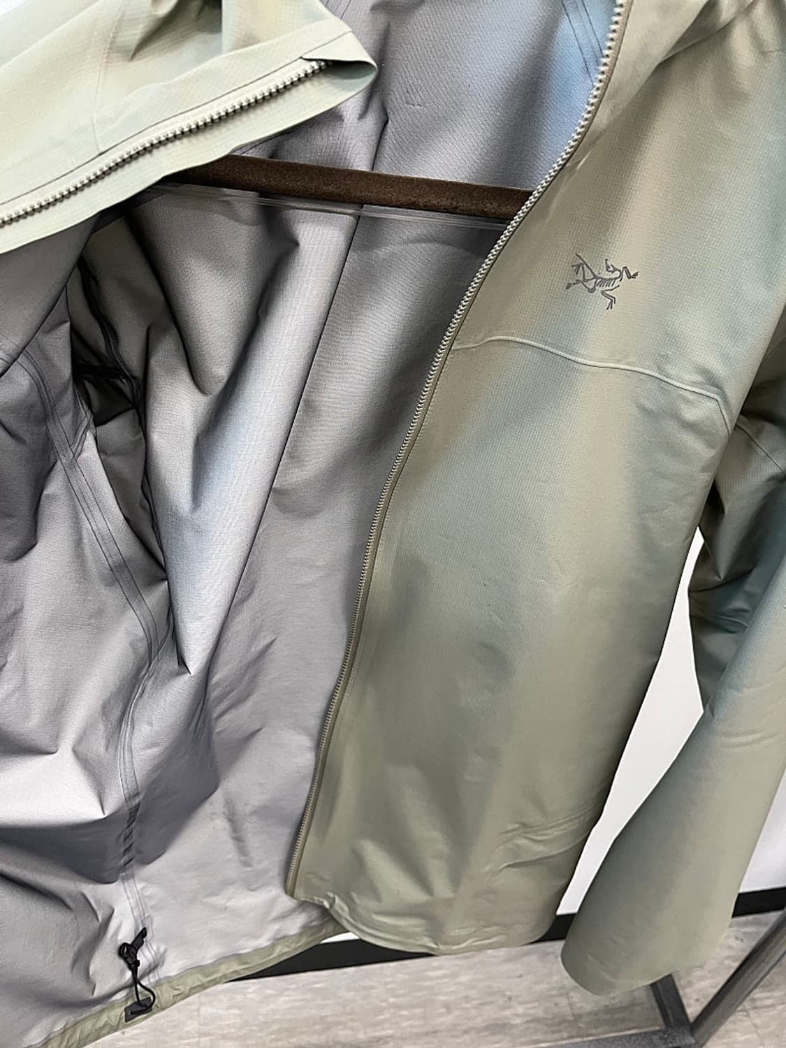 100) 아크테릭스 노반 LT 포리지  상품이미지7