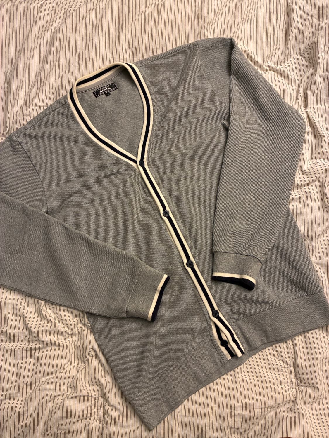 빔즈하트 가디건 상품이미지1