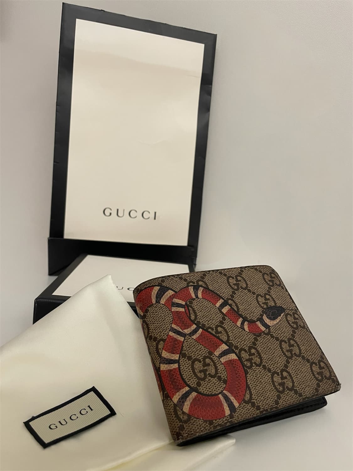 (정품) 구찌 스네이크 반지갑 풀박스 / 상태 좋음 / 바로 사용 가능 상품이미지1